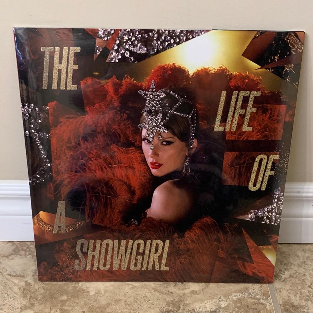 Taylor Swift The Life of a Showgirl Tiny Bubbles in Champagne edition Vinyl NEW